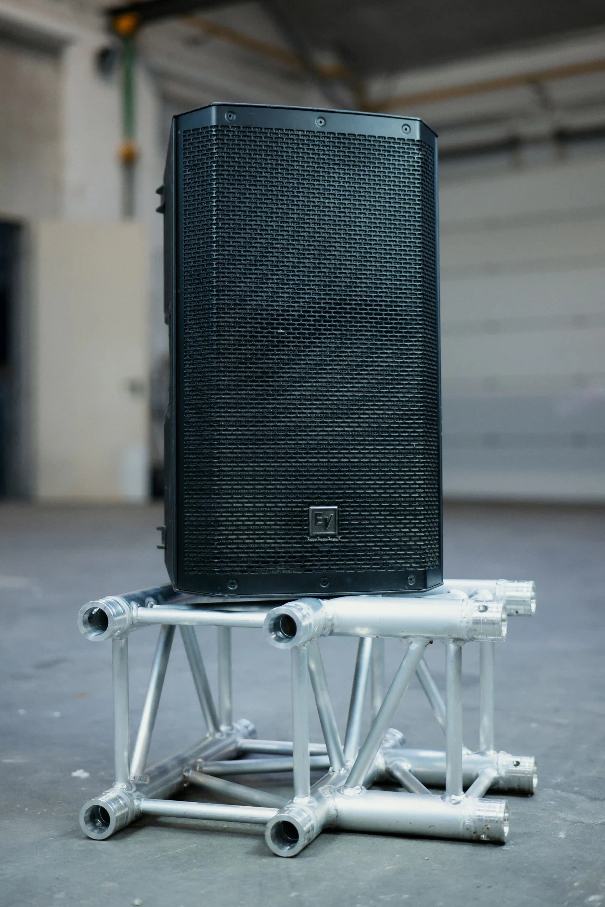 Electro-Voice ZLX 12P