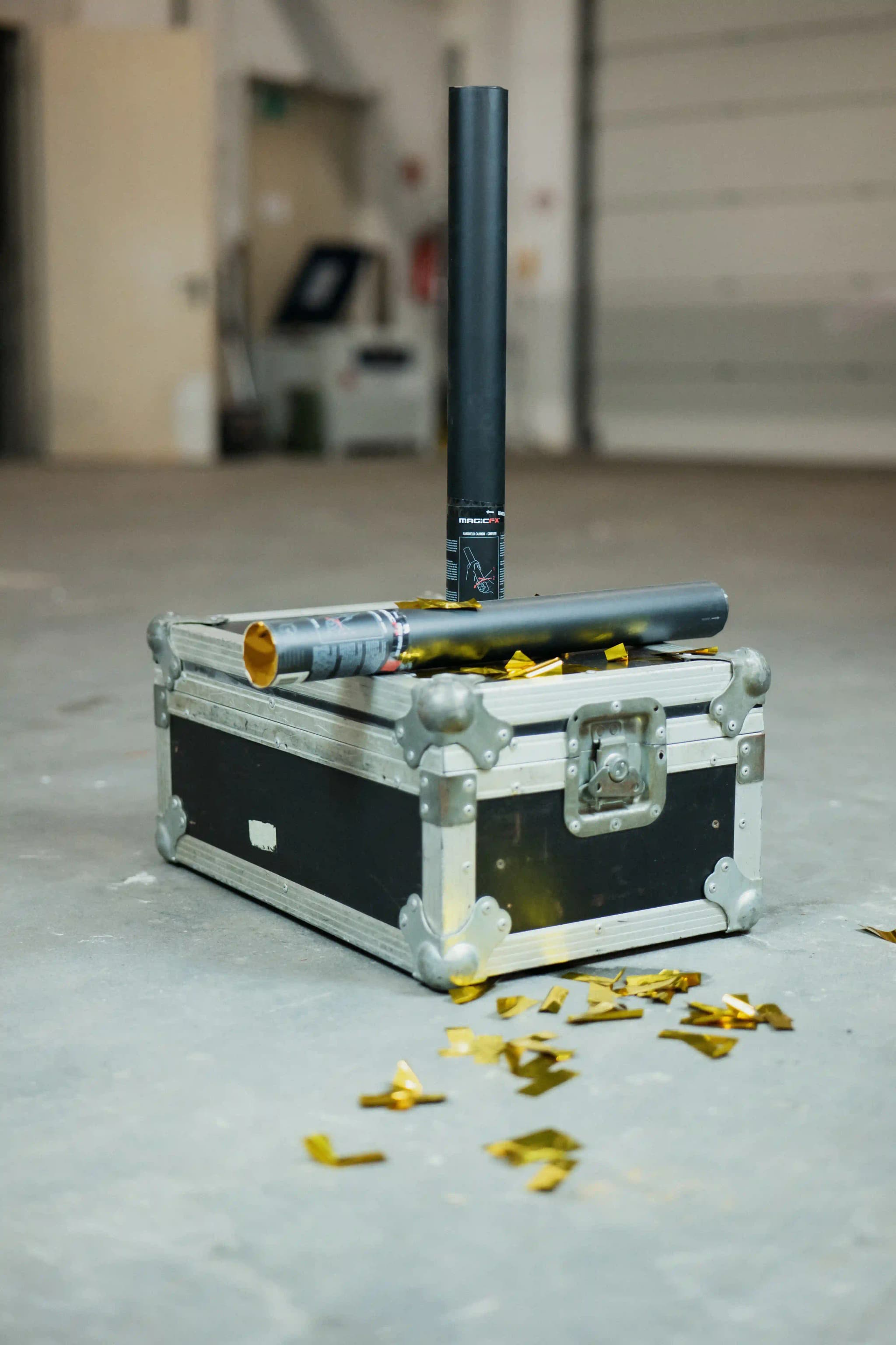 MagicFX Confetti Handheld Shots